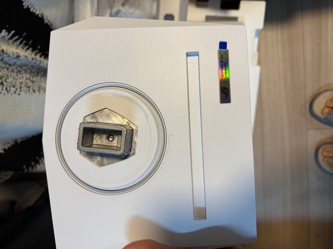 [ジャンク品] ASUS ROG XG27UCG-W 4K160Hz モニター