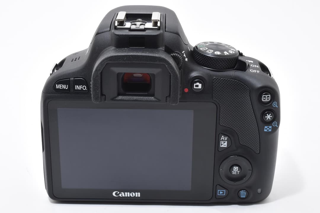 Canon EOS kissX7ダブルレンズセット 0368