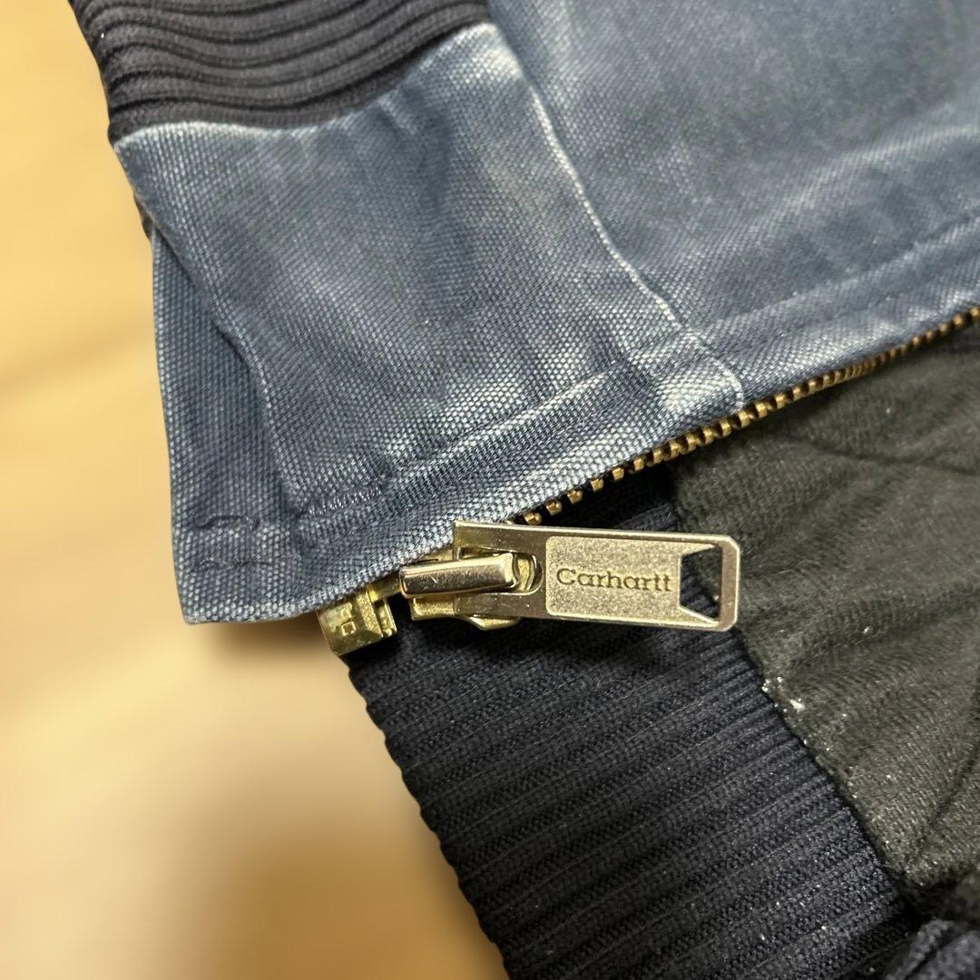 carhartt フード付きジャケット ブルゾン　USA