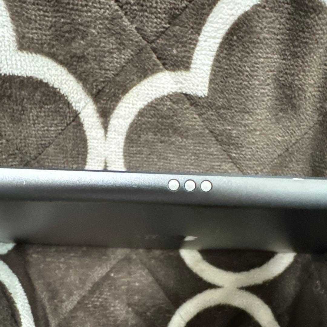 iPad 8世代　32GB Wi-Fiモデル 本体