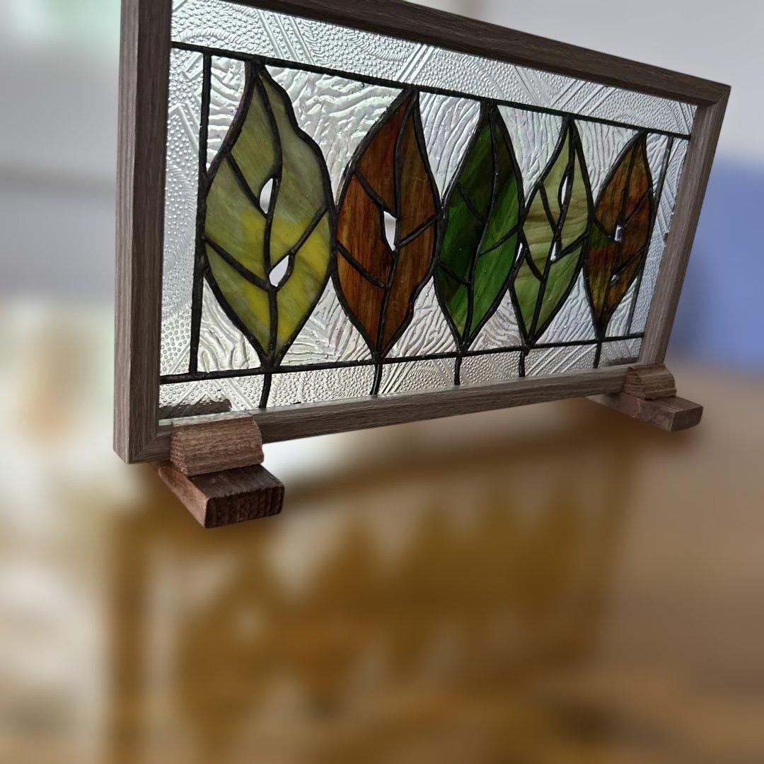 ステンドグラス　パネル秋の葉っぱ達11