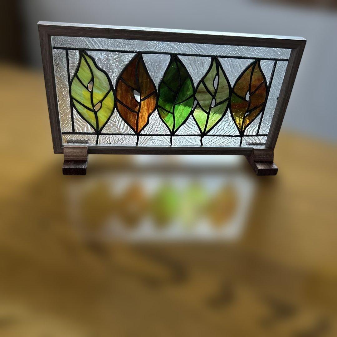 ステンドグラス　パネル秋の葉っぱ達11