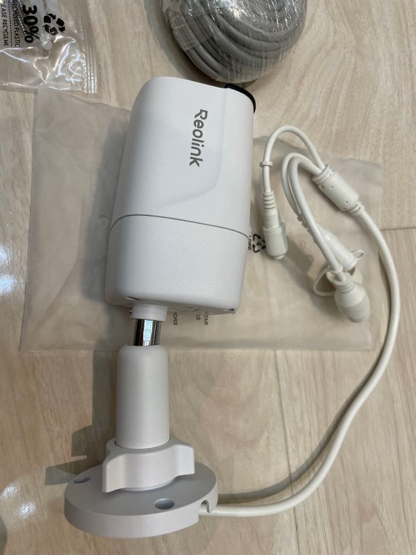 防犯カメラ　Reolink