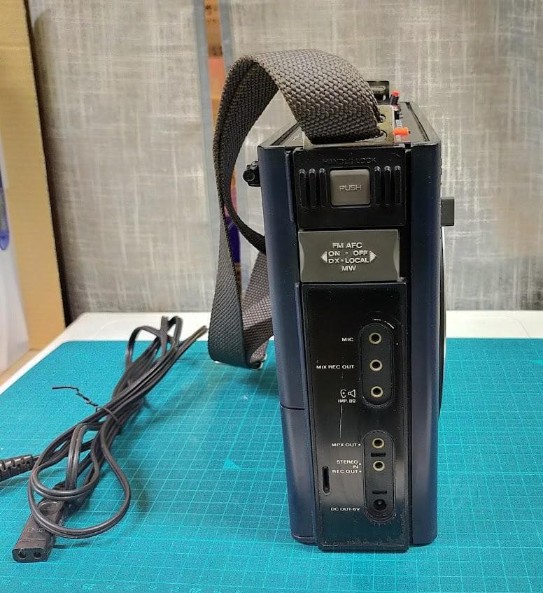 ナショナル　クーガーRF-888 National Cougar RF-888