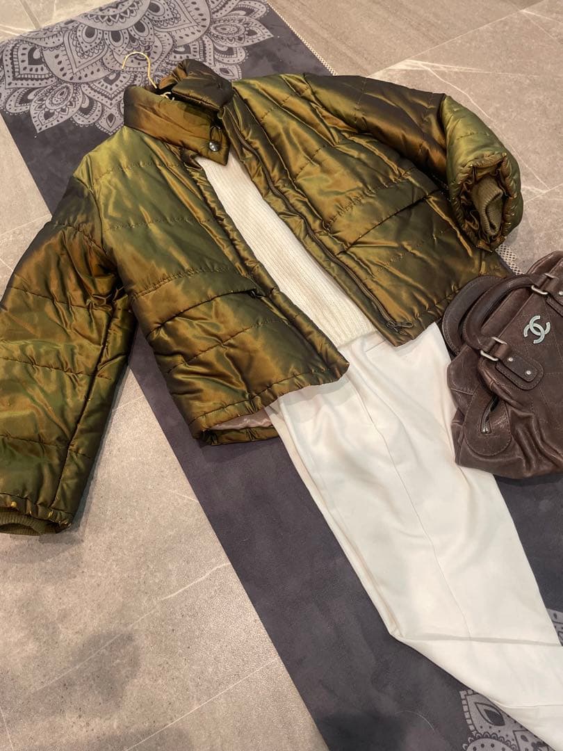 CHANEL ダウンジャケット40 silk 100% オーバーサイズ