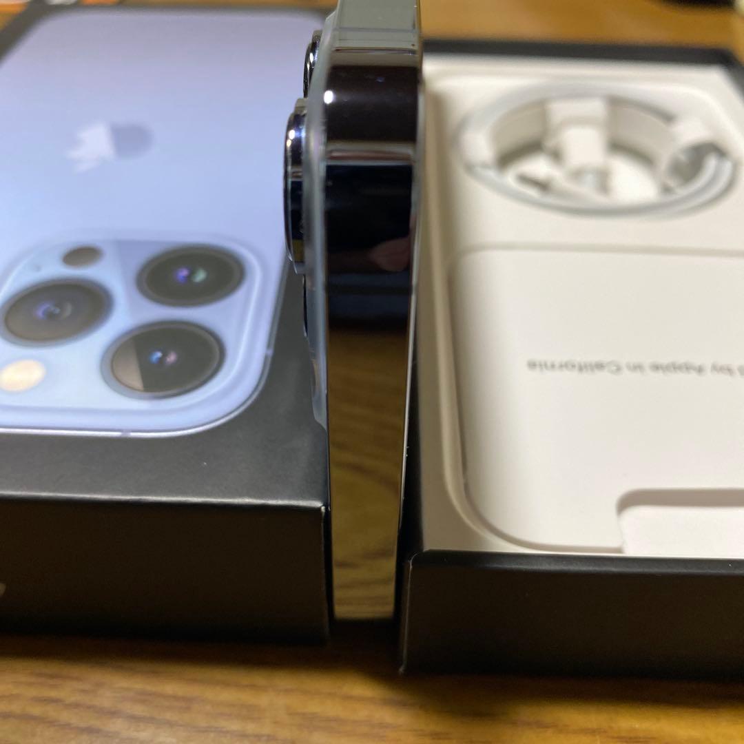 Apple iPhone 13 Pro 256GB 本体