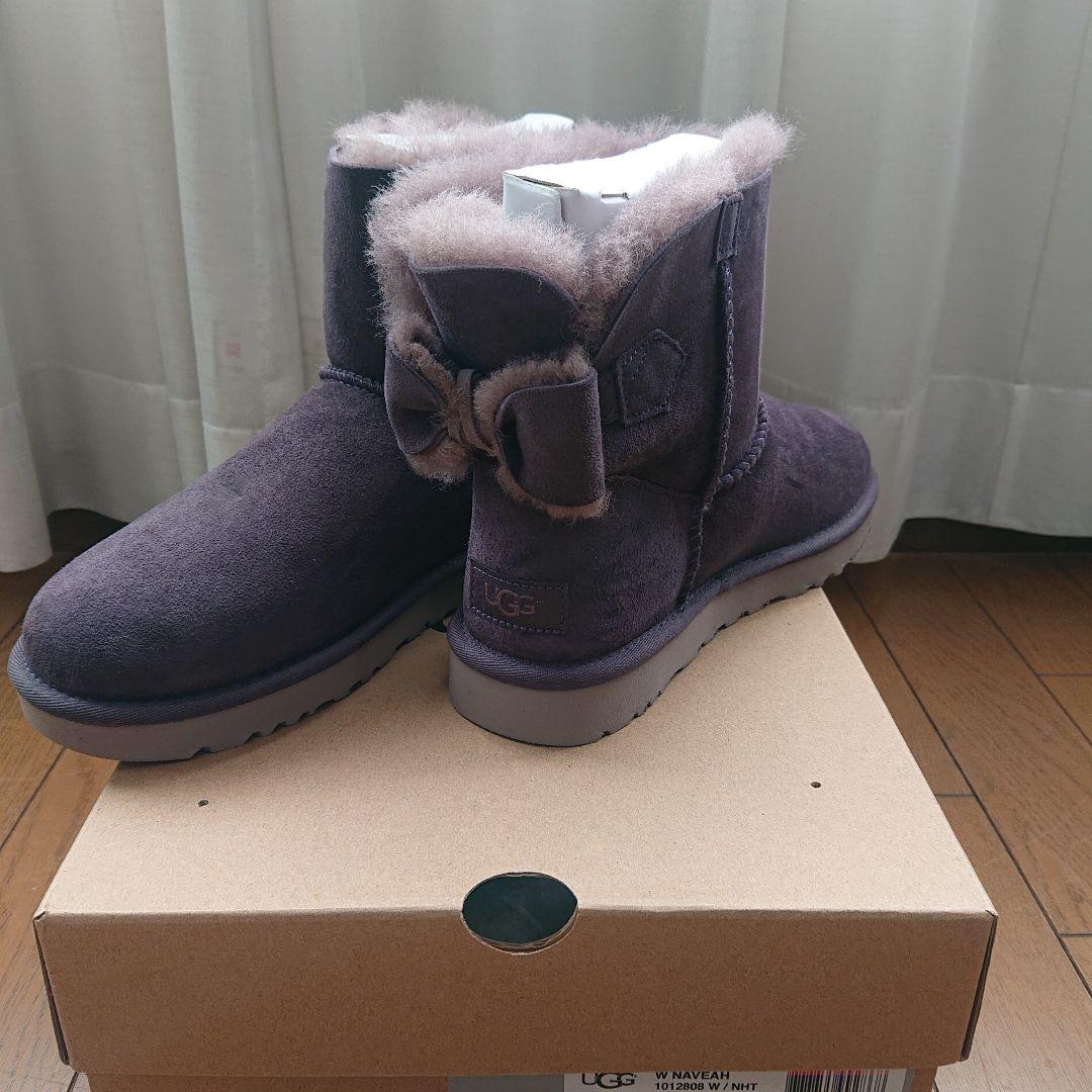 UGG パープル リボン付き ムートンブーツ