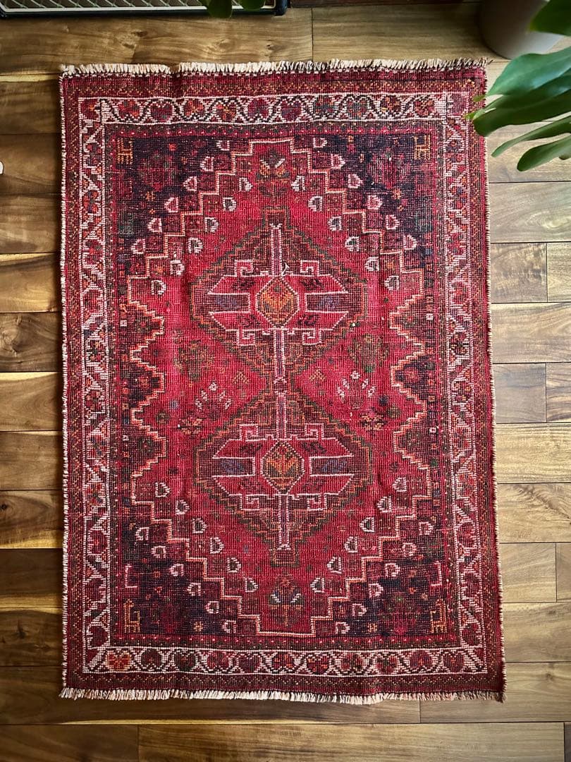 トライバルラグ　ヴィンテージラグ　ペルシャ絨毯　カシュガイ族　プリミティブアート