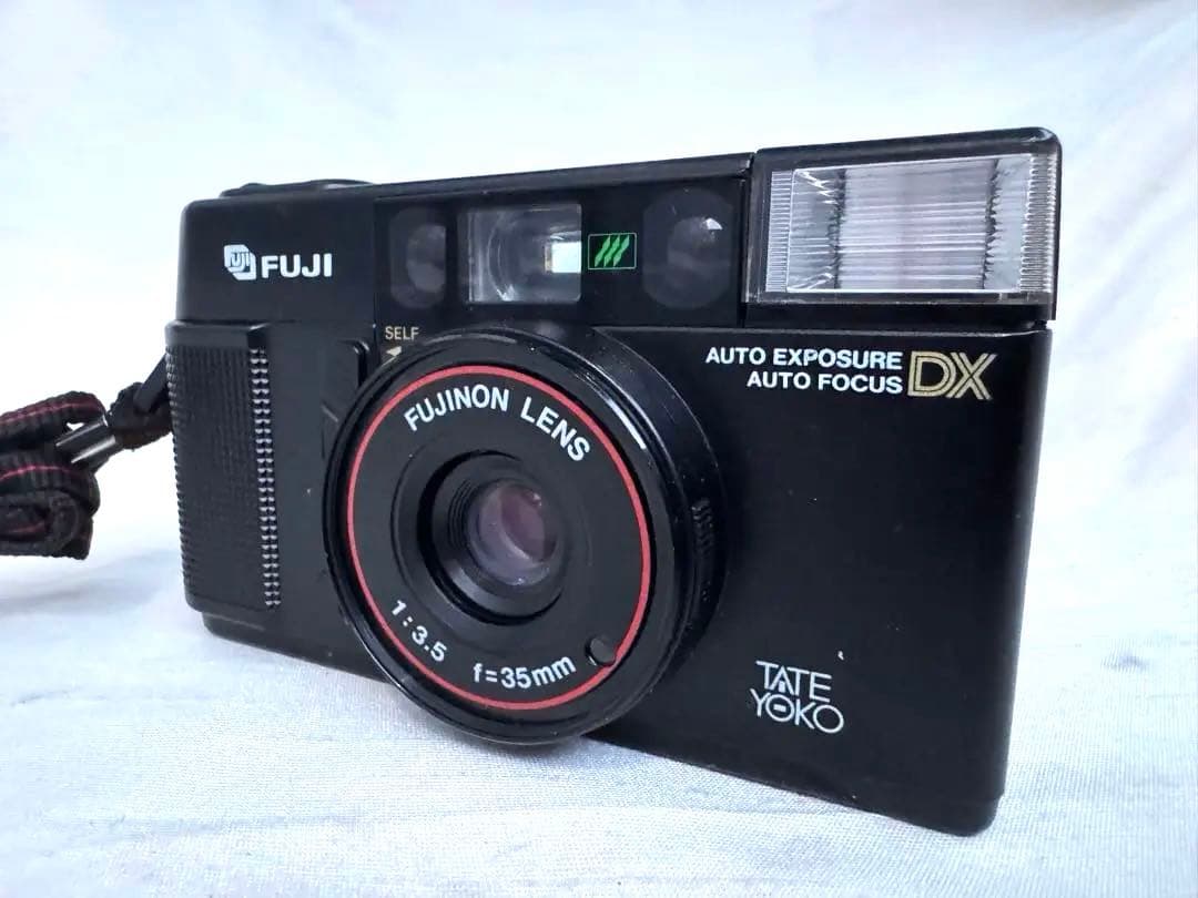 FUJI TATE YOKO コンパクトカメラ　動作確認済み