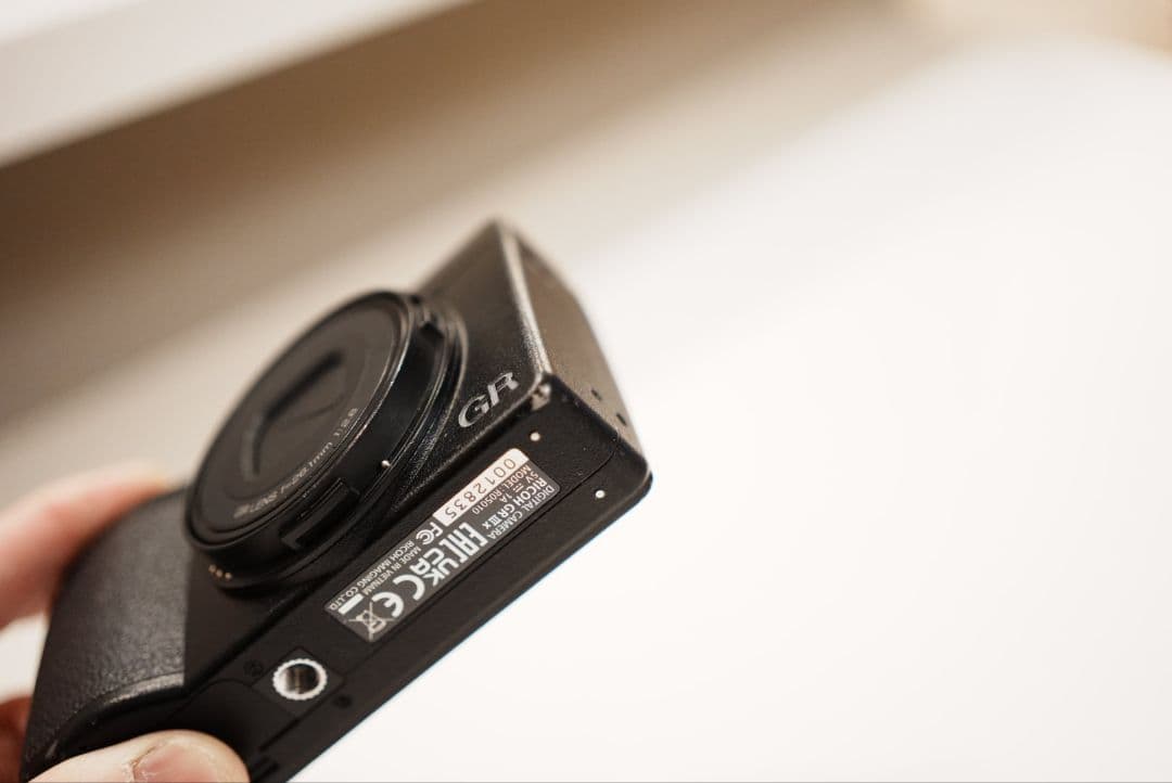 RICOH GR IIIx 3x リコー　カメラ　APS-C