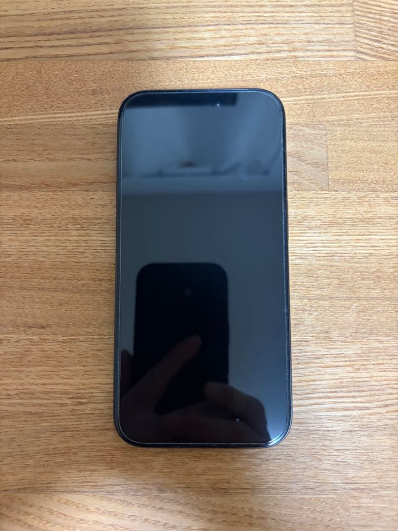 Apple iPhone 15 Pro SIMフリー　本体