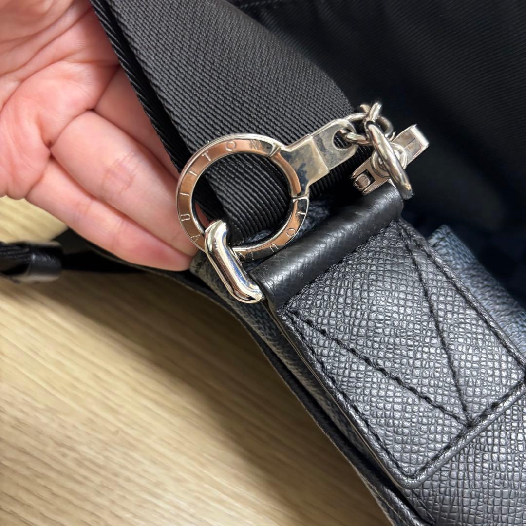 zigzag ルイヴィトン ダミエコバルトメッセンジャーバッグ