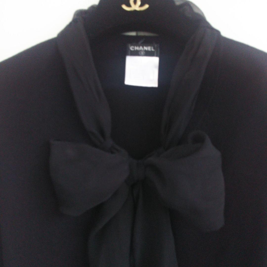 り*ん様 CHANELシャネル 美しいスカーフ付きセーターVネックsize42