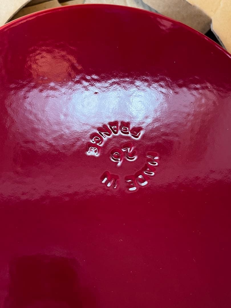 STAUB Cocotte 26cm チェリー ノブミトン付き