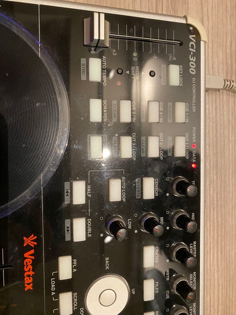Vestax VCI-300 DJコントローラー