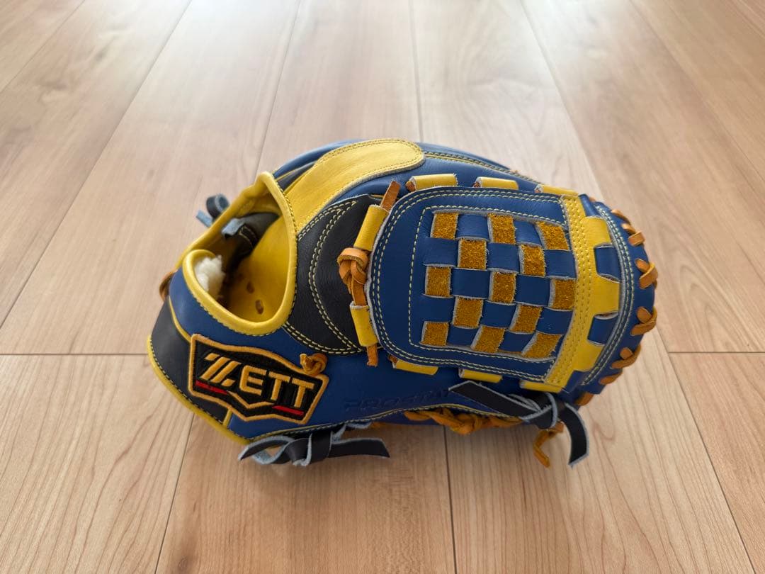 ZETT 軟式オーダーグラブ　源田選手モデル