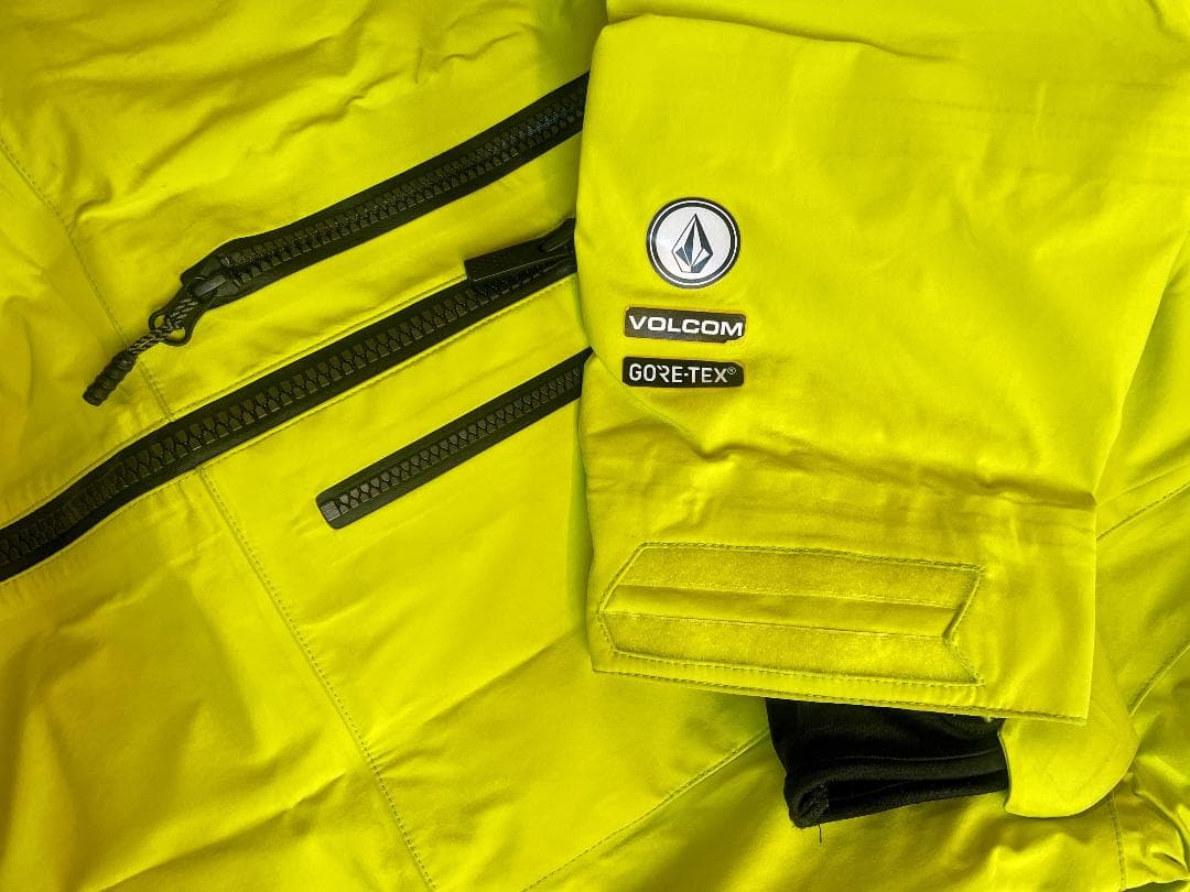 【ぺぺポポさま専用】VOLCOM GORE-TEX スノーウェア上下セット