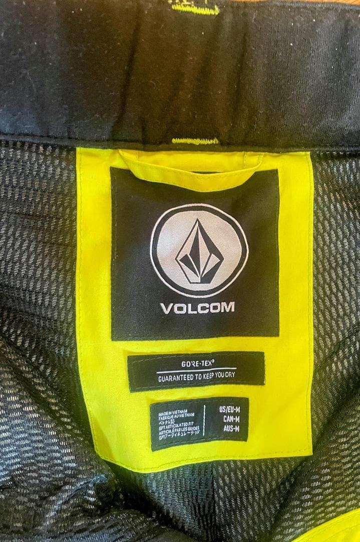 【ぺぺポポさま専用】VOLCOM GORE-TEX スノーウェア上下セット