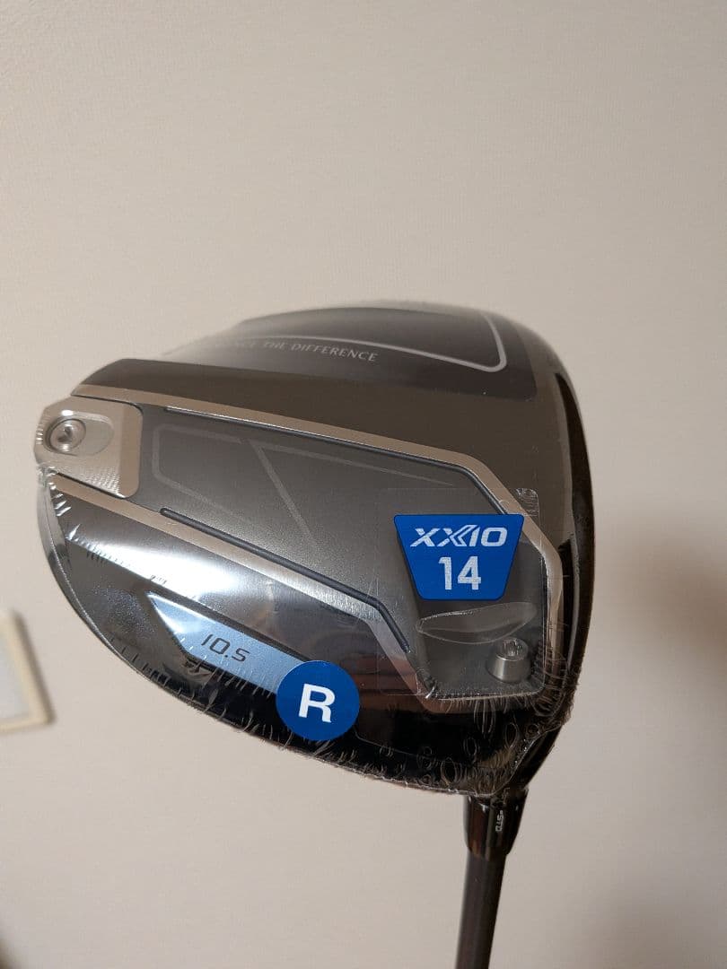 新品未使用 １４代目 XXIO ドライバー Rシャフト ロフト １０，５度
