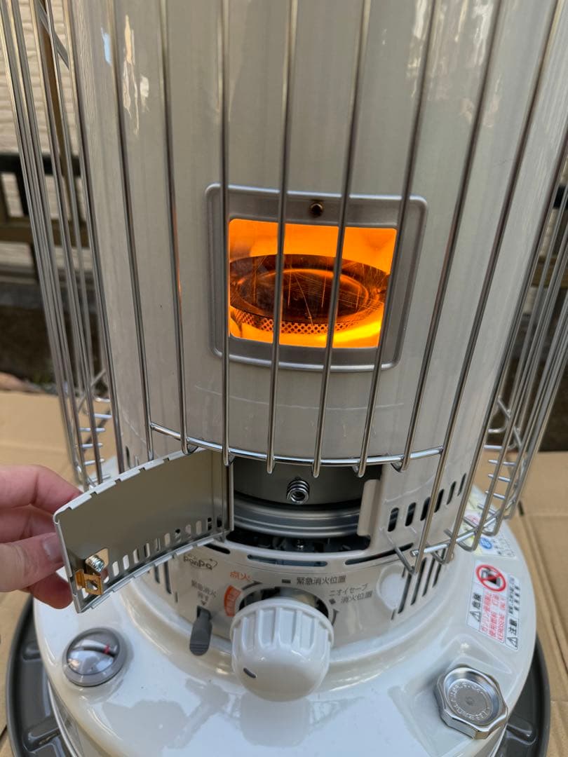 トヨトミ対流形石油ストーブKS-67H-W & アノバ ストーブダストバッグ