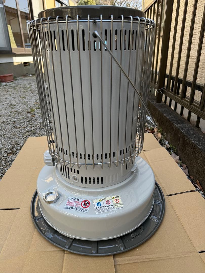 トヨトミ対流形石油ストーブKS-67H-W & アノバ ストーブダストバッグ