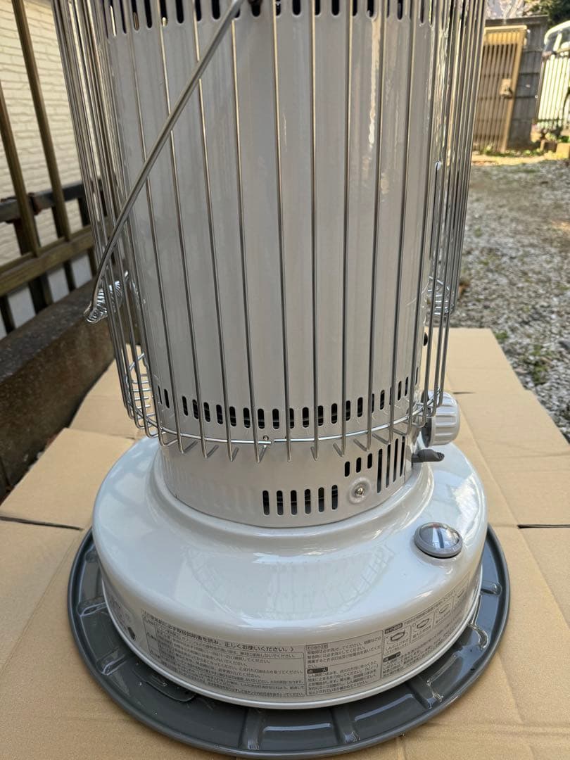 トヨトミ対流形石油ストーブKS-67H-W & アノバ ストーブダストバッグ