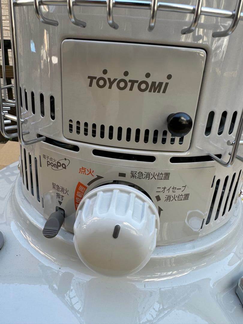 トヨトミ対流形石油ストーブKS-67H-W & アノバ ストーブダストバッグ