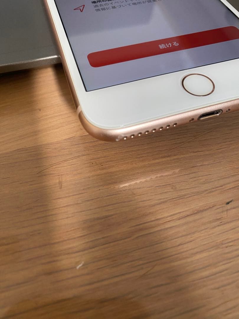 iPhone 8 Plus 64GB SIMフリー アクチ解除 本体 ゴールド