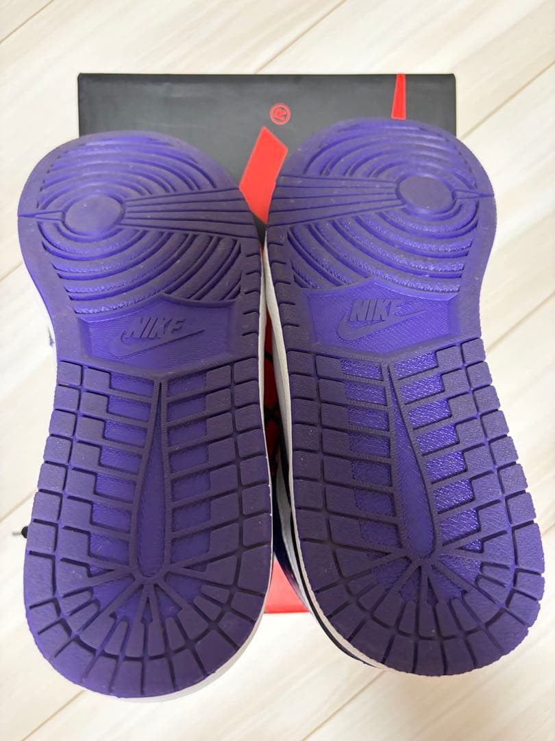 aj1 コートパープル(かつこ)