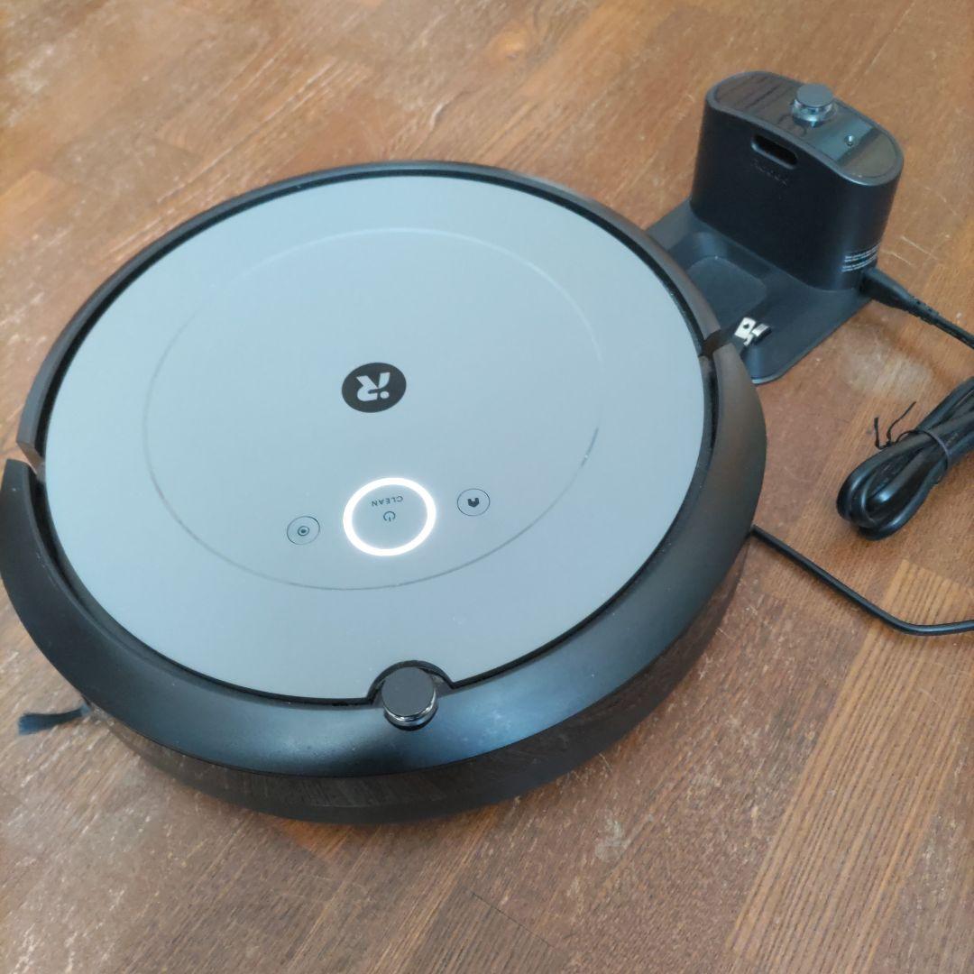 iRobot Roomba i2 本体＋交換パーツ付