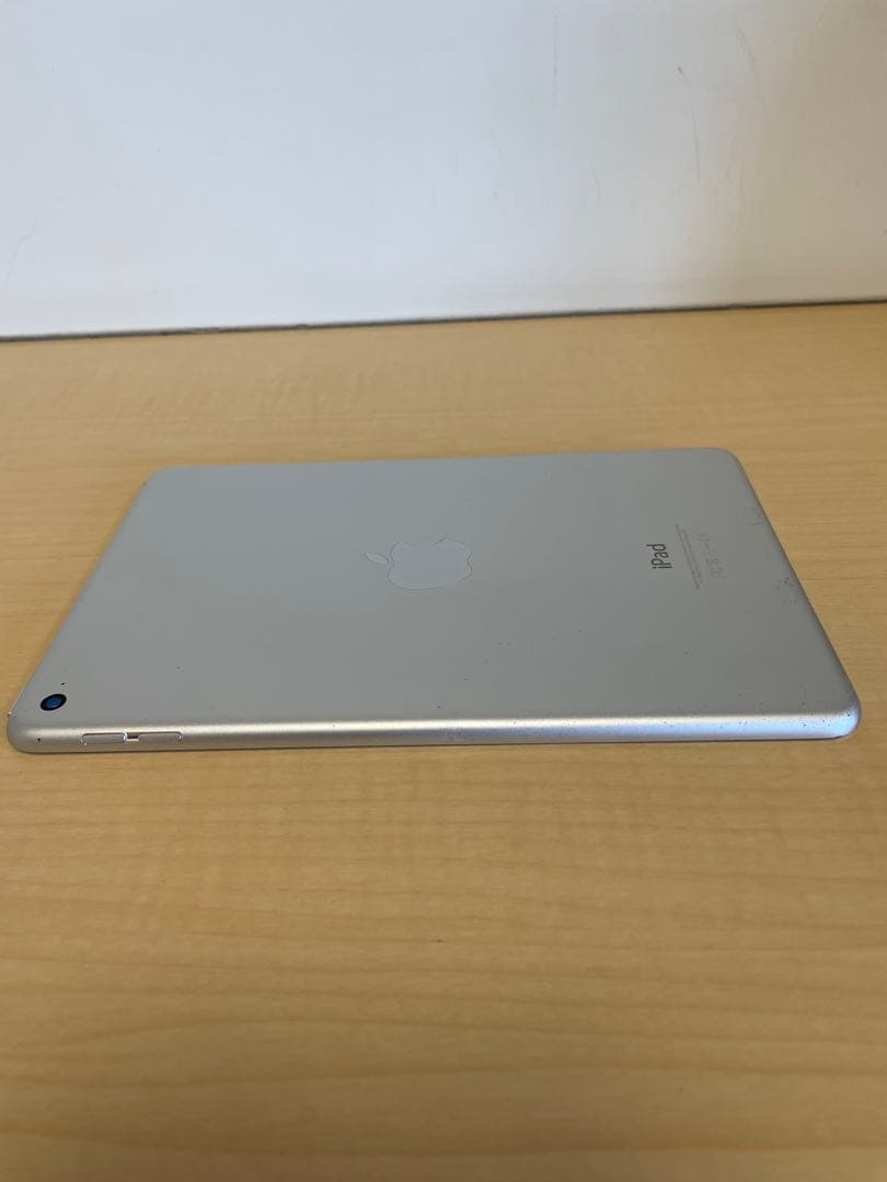 iPad mini 4 Wi-Fiモデル 128GB ゴールド中古