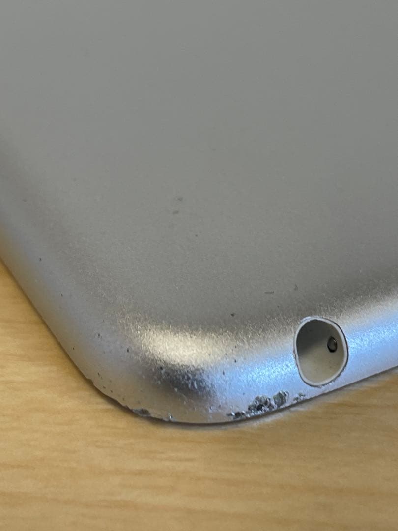 iPad mini 4 Wi-Fiモデル 128GB ゴールド中古