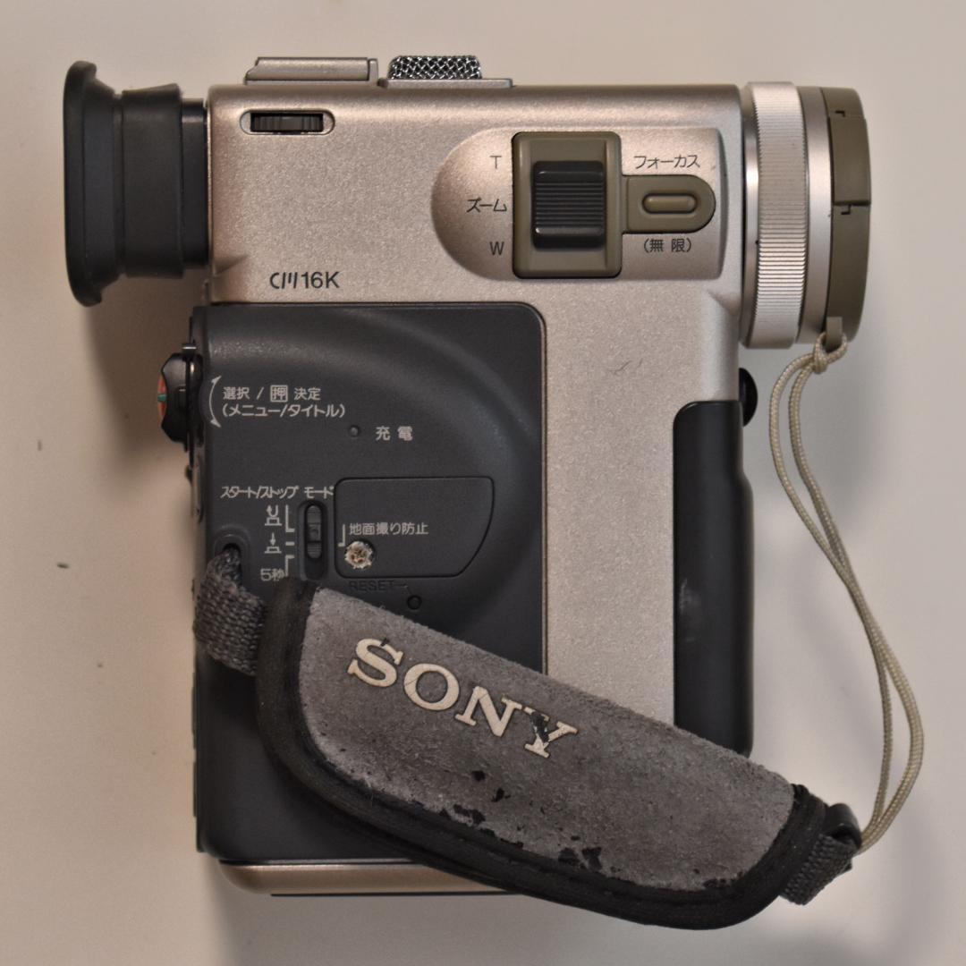 Mini DV SONYデジタルビデオカメラ DCR-PC10