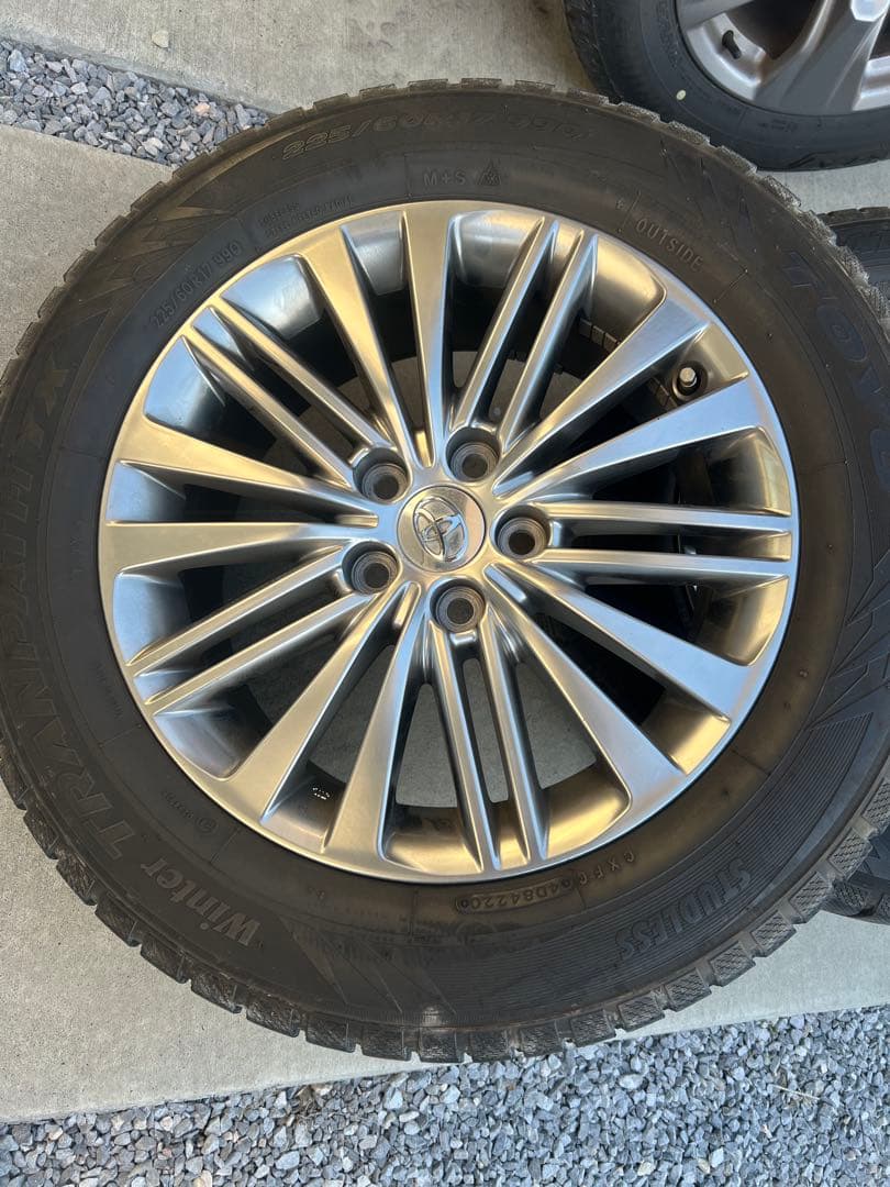 アルファード30系　スタッドレス