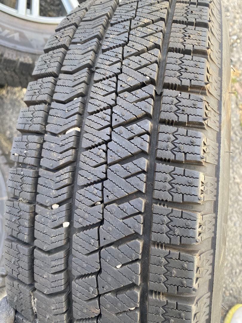 175/65R15スタッドレス　ホイールセット　バリ溝　引取り可能