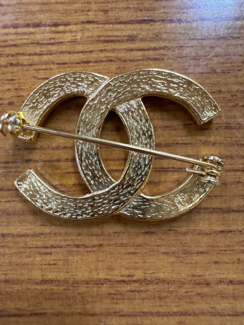 CHANEL ダブルCロゴブローチ