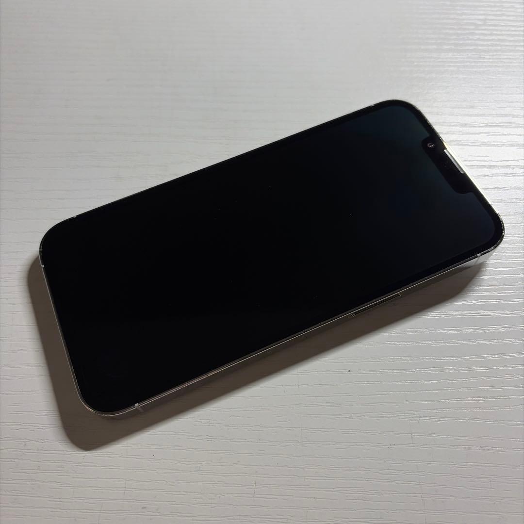 iPhone 13 Pro 128GB シルバー SIMフリー 美品