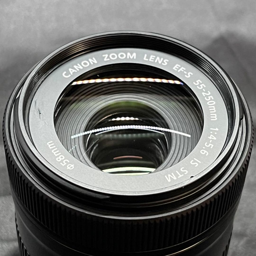 EF-S55-250mm F4-5.6 IS STM 箱はありません。