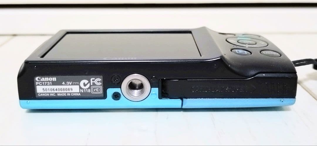 名城　Canon PowerShot A2400 IS キャノン ブルー