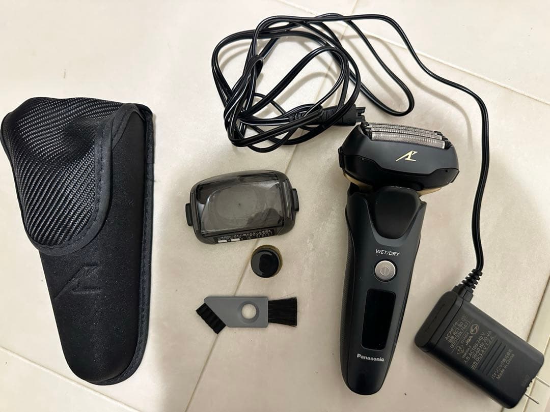 パナソニック 電気シェーバー 5枚刃 使用1ヶ月 美品 付属品完備