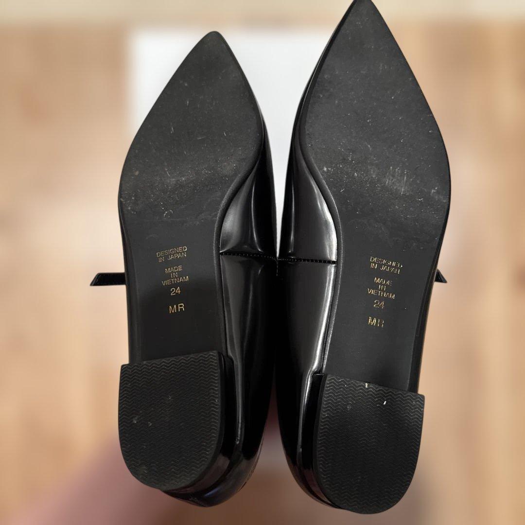 美品　DIANA パンプス　24cm ポインテッドトゥ　フラット　ブラック