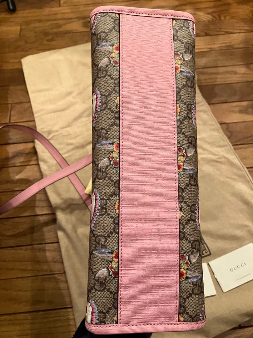 最終価格　新品タグ付きグッチ　ヒグチユウコ　キッズ　トートバッグ　ウサギ柄可愛い