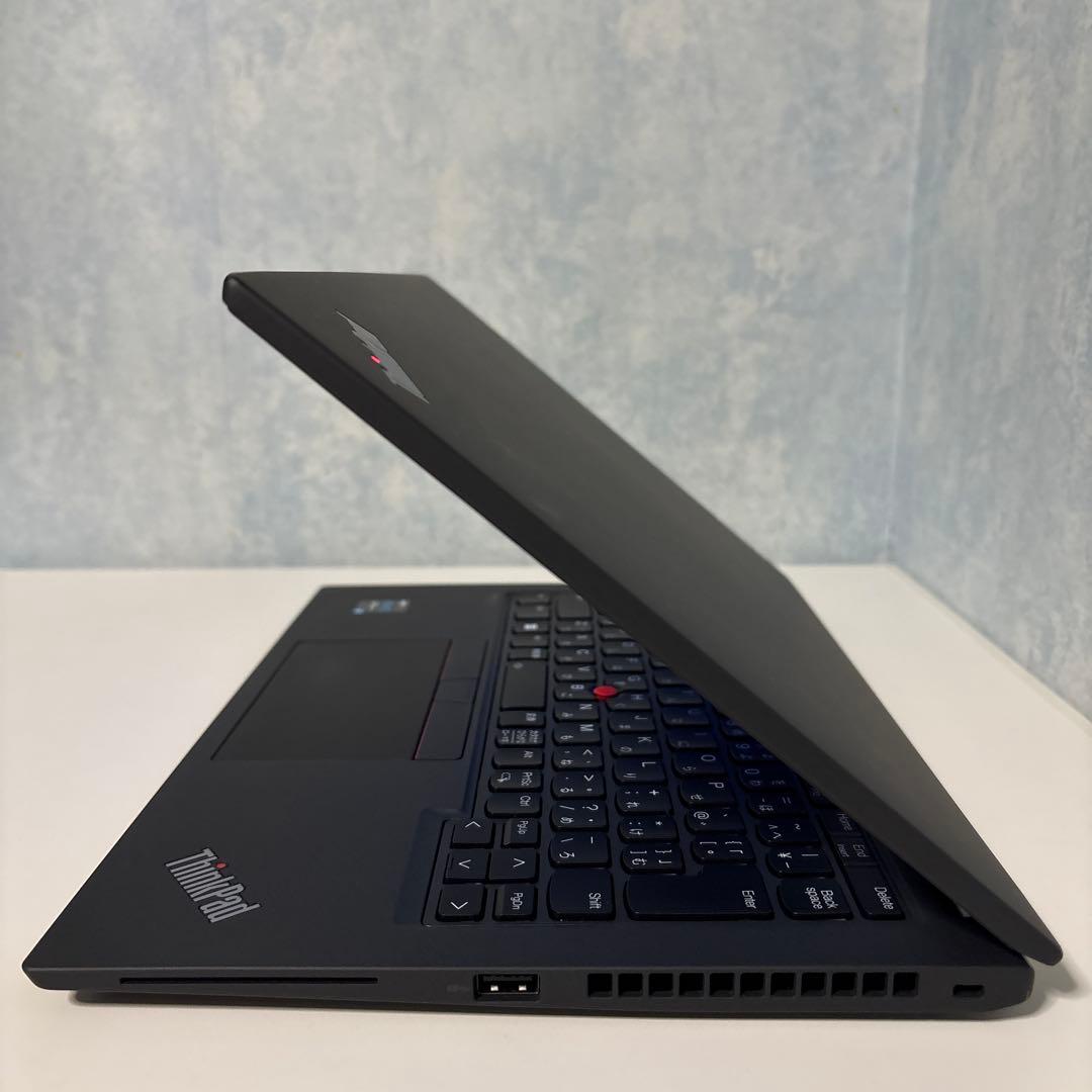 ThinkPad X13Gen2 i5メモリ16GB ⭐️バッテリー99.9%美品
