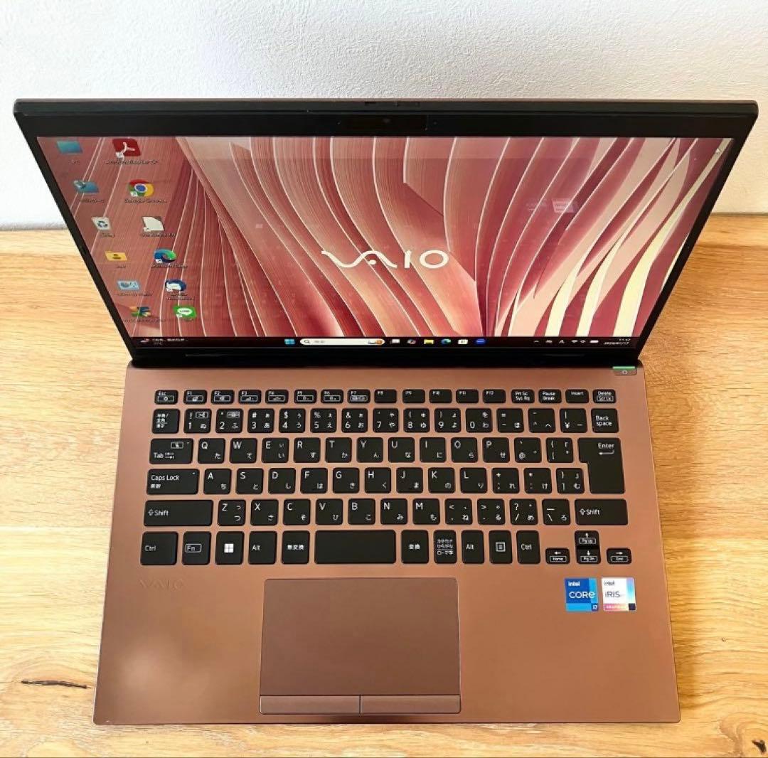 VAIO 32GB i7 SSD512GBタッチ軽量Windows11ノートPC