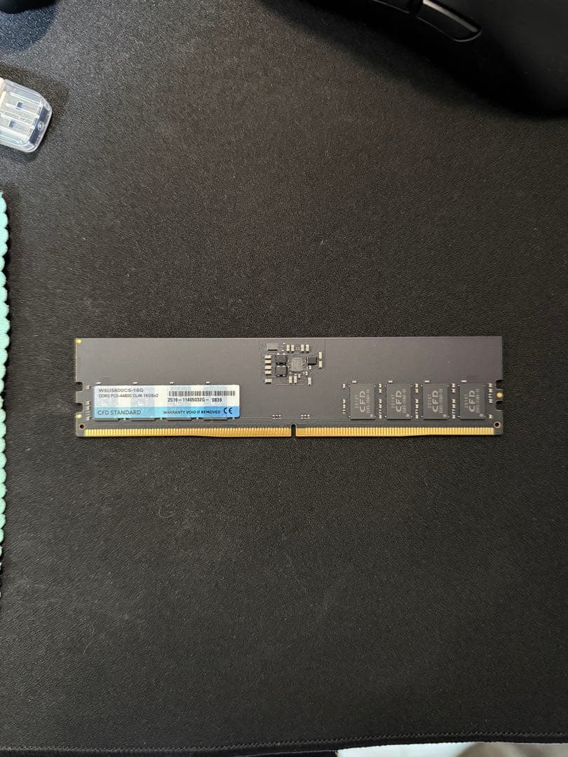 メモリー cfd DDR5-5600 16GB
