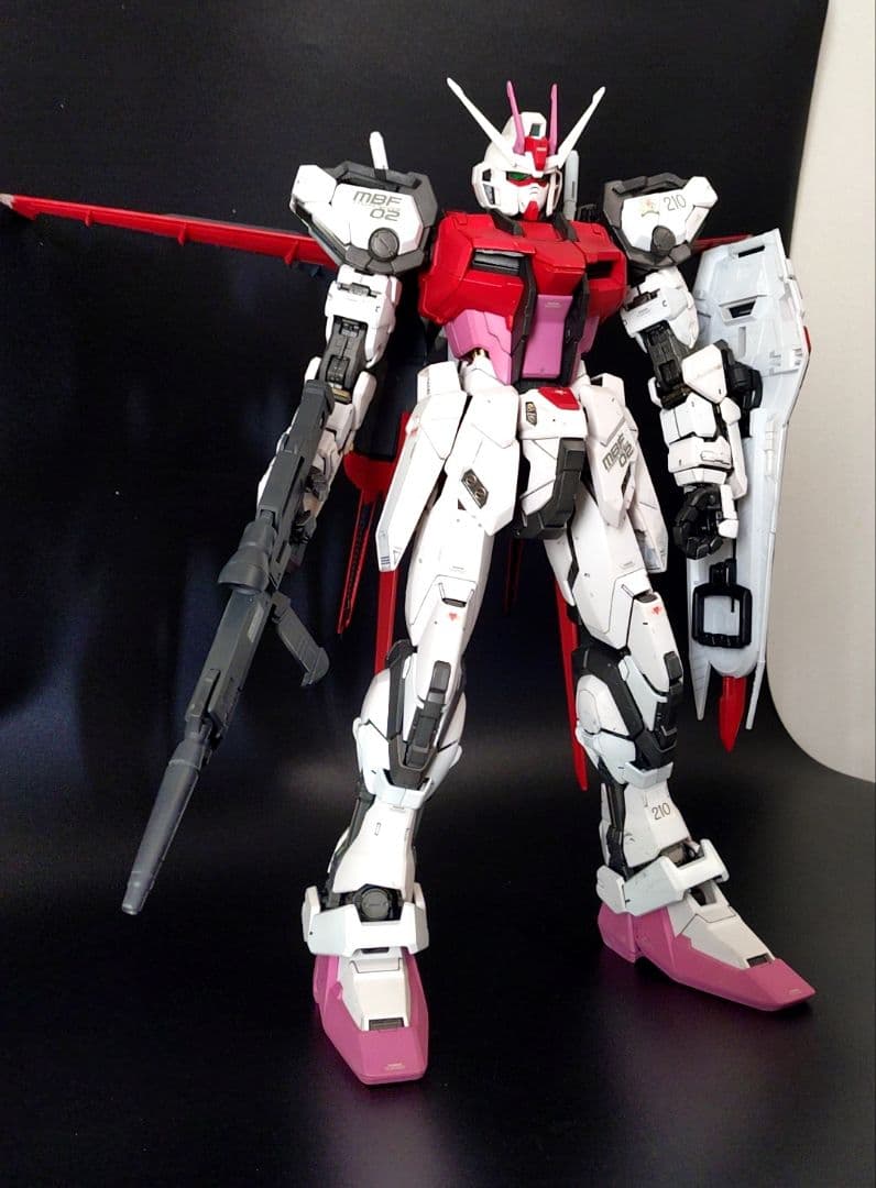 PG ストライクルージュ 全塗装 完成品パーフェクトグレード 1/60 ガンプラ