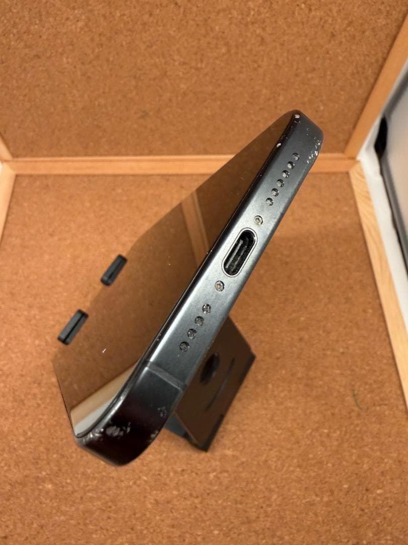 iPhone 15 Pro MAX ブラック 256 GB バッテリー100%