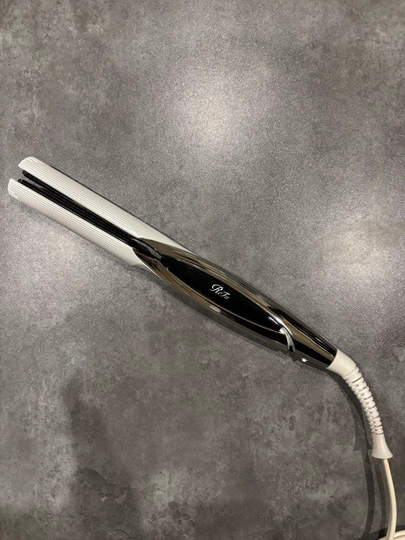 【⭐️箱なしで¥500割引】MTG リファ　ReFaストレートヘアアイロン②