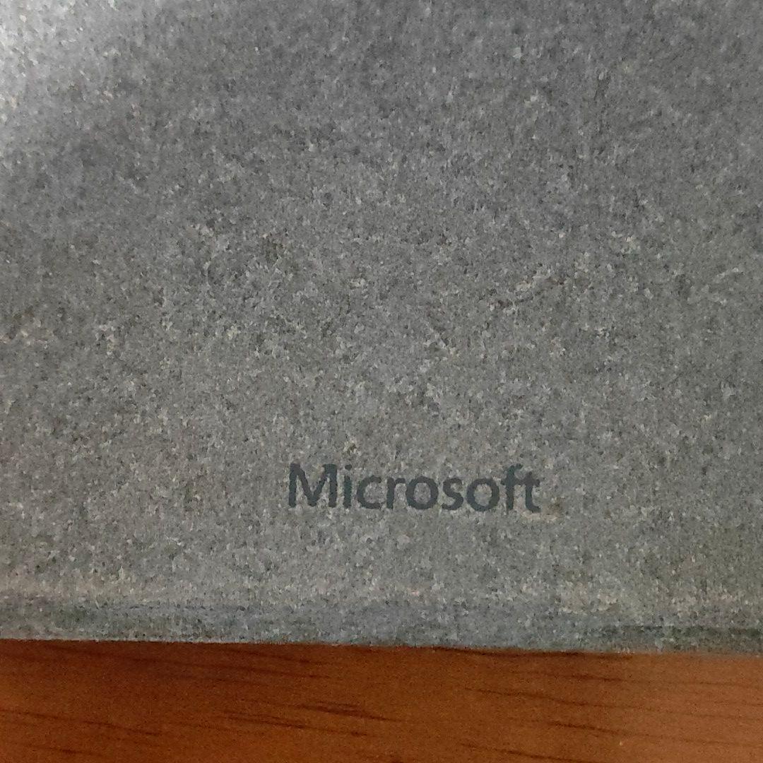 マイクロソフト　Surface GO