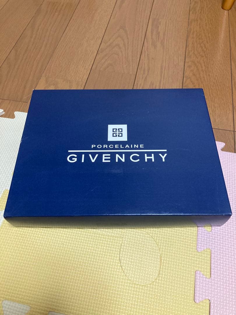 GIVENCHY カトラリーセット　新品未使用5客